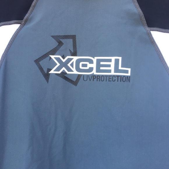 Xcel Hawaii UV Rash Guard - Picture 2 of 6